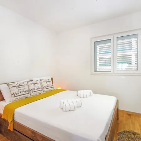 Afrodita Apartment Makarska