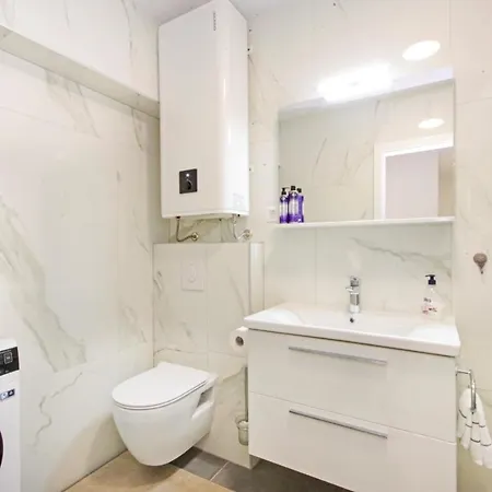 Afrodita Apartment *